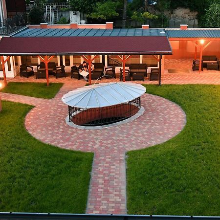 Hotel Barbakan ペーチ エクステリア 写真