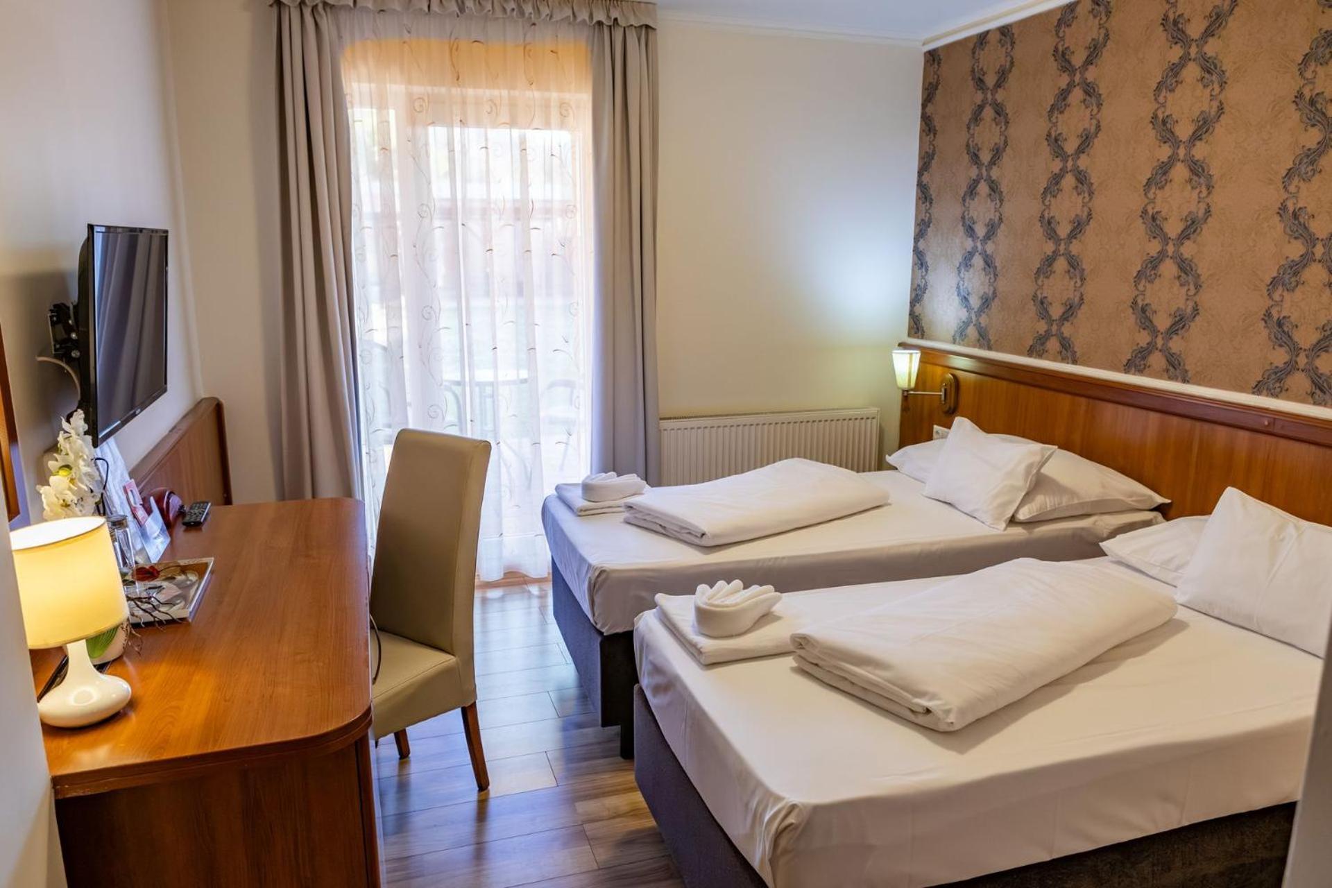 Hotel Barbakan ペーチ エクステリア 写真